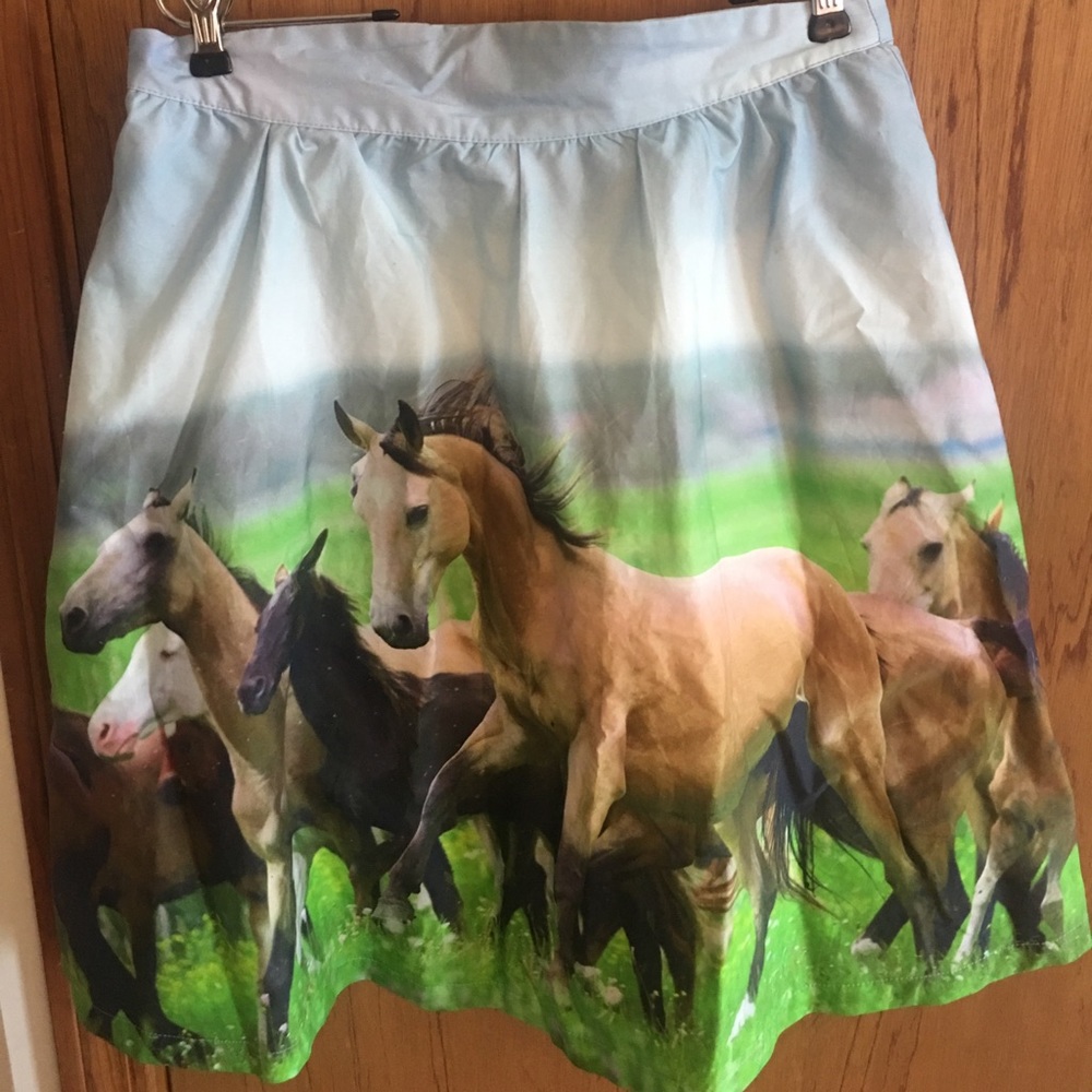 Amazing ModCloth horse skirt!